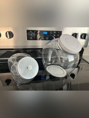 NWOT Oxo Pop Large Jar 5 Qt w/Free Mini Cookie Jar